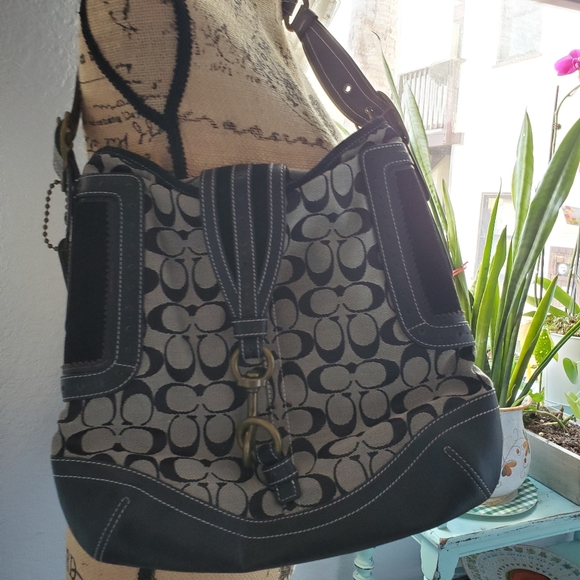 Vintage Coach Purse (New) - Picture 11 of 11